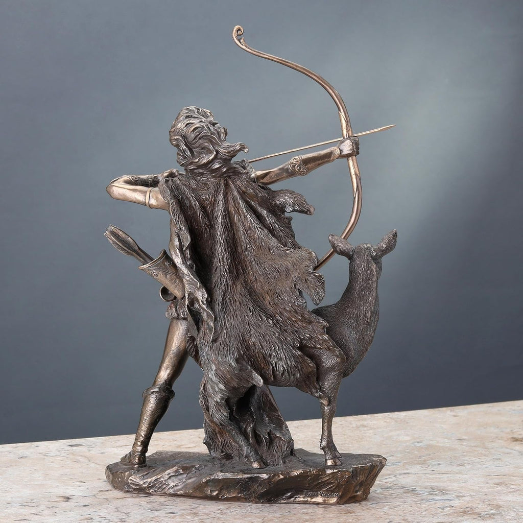 Statuia din bronz a zeiței vânătorii și a sălbăticiei Statuete si sculpturi Naty Shop