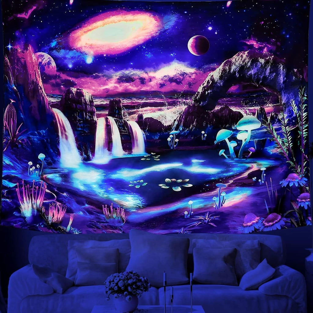 Tapiserie dremisland blacklight mushroom psychedelic reactive galaxy wall Casa - Accesorii si Decoratiuni Naty Shop Calea Lactee 150L X 130B Cm