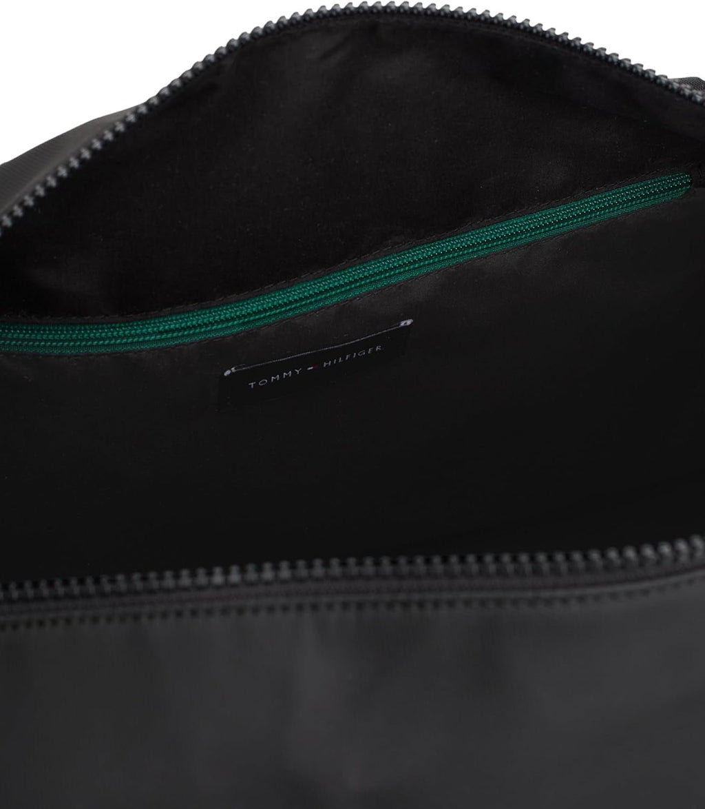 Tommy Hilfiger TH CORP geantă de voiaj Weekender bărbați, negru (negru), OS Bagaje și echipament de călătorie Naty Shop